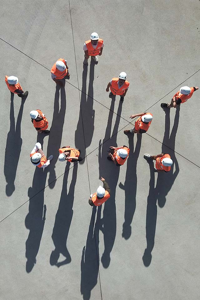 Photographie vue du ciel de l'équipe du bureau d'ingénieurs civils genevois MDB SA