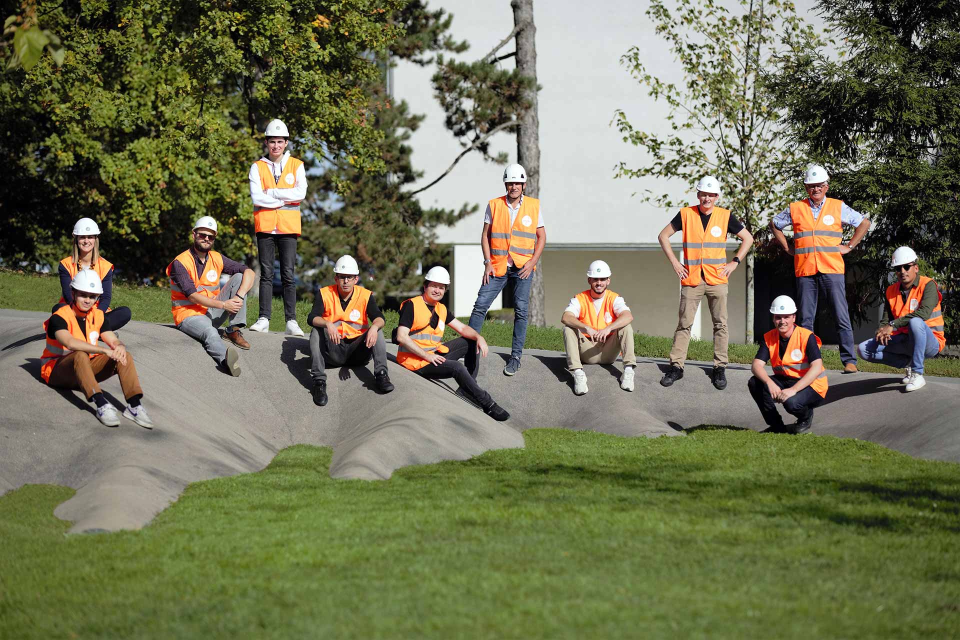 Photographie de l'équipe du bureau d'ingénieurs civils genevois MDB SA