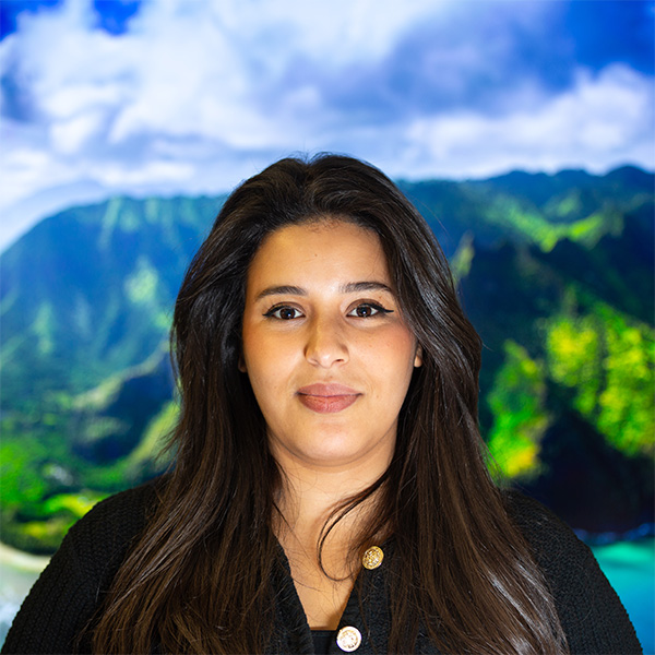 Portrait de Sarah Satia, ingénieure civile chez MDB SA, bureau d'ingénieurs civils à Genève
